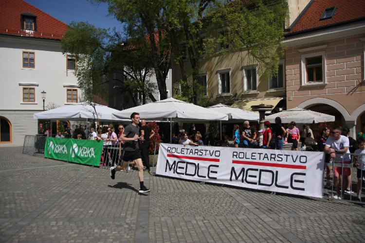 01712841605IMG_3055.JPG-nm-tek.si