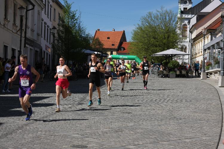 01712846041IMG_3227.JPG-nm-tek.si