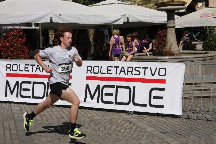 101712844189IMG_3188.JPG-nm-tek.si