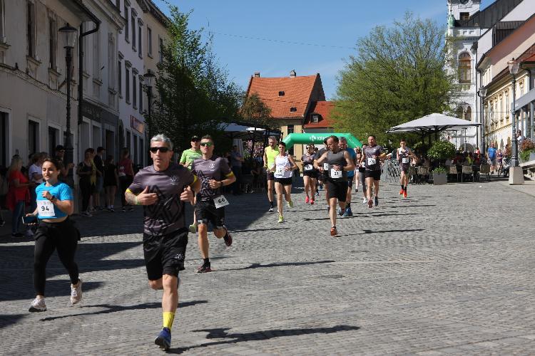 101712846043IMG_3237.JPG-nm-tek.si