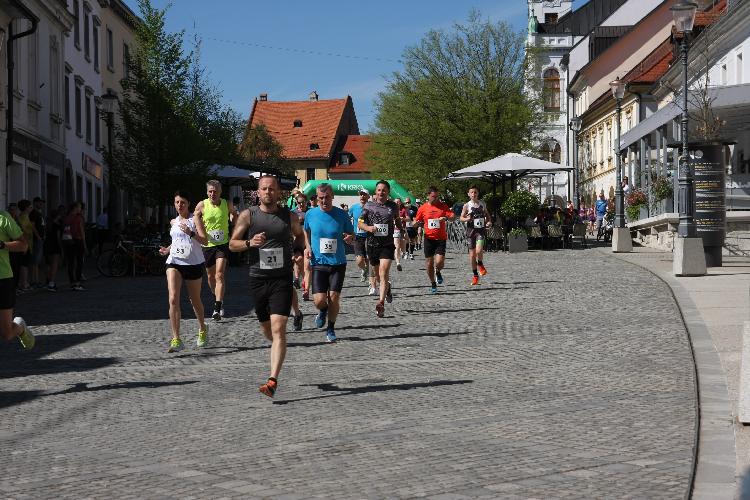 111712846044IMG_3238.JPG-nm-tek.si