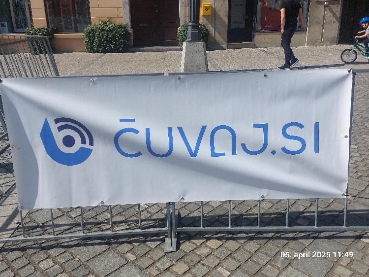 1174437526320250405_114909.jpg-nm-tek.si