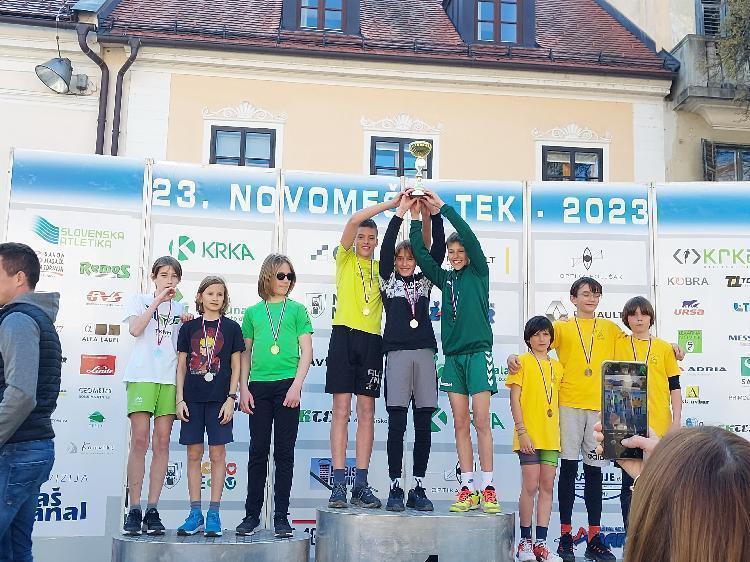 2168124153420230410_165121.jpg-nm-tek.si