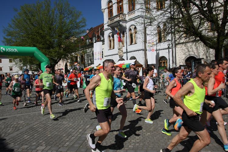 21712844375IMG_3205.JPG-nm-tek.si