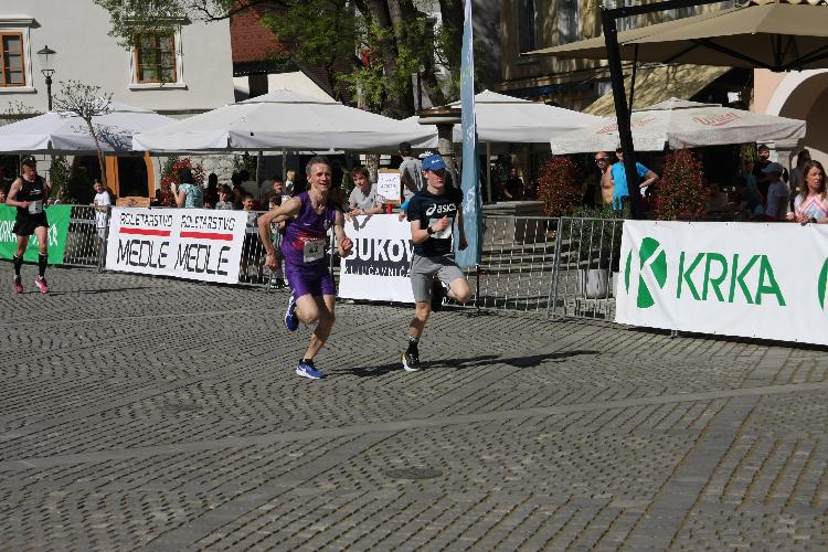 21712848880IMG_3363.JPG-nm-tek.si