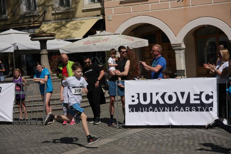 31712843511IMG_3123.JPG-nm-tek.si