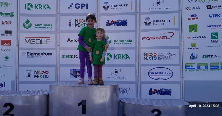 41681753023nmt5.jpg-nm-tek.si