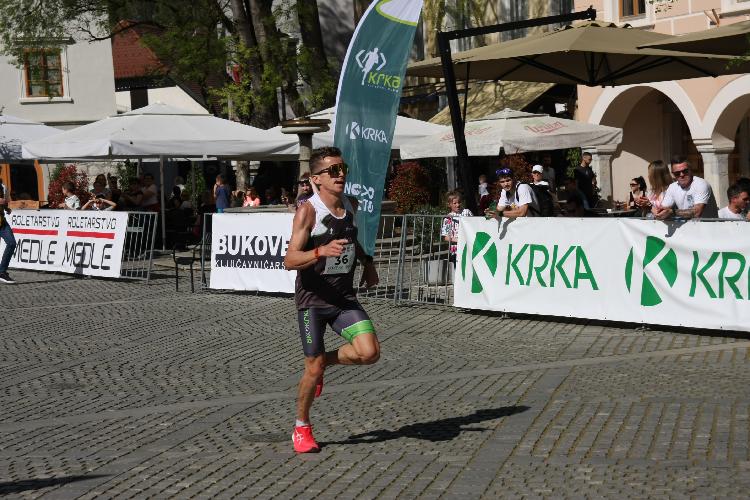 41712848317IMG_3304.JPG-nm-tek.si