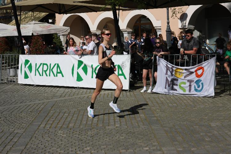 41712848665IMG_3340.JPG-nm-tek.si