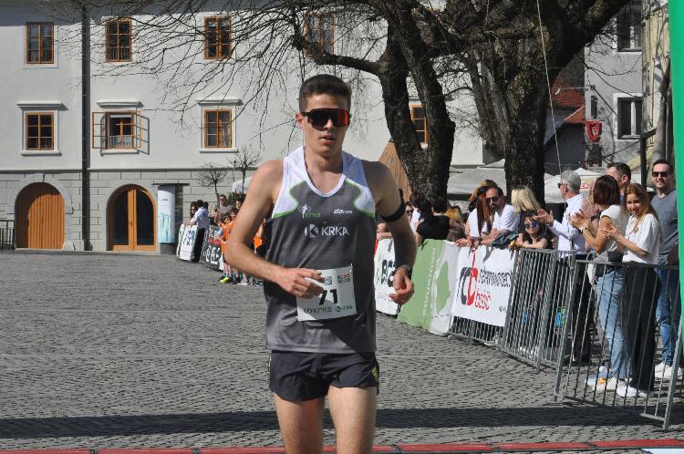 41744376648DSC_6075.JPG-nm-tek.si