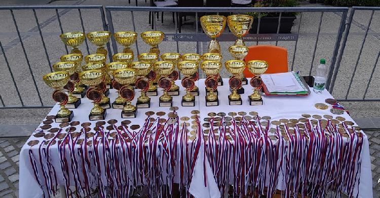 61681753057nmt7.jpg-nm-tek.si