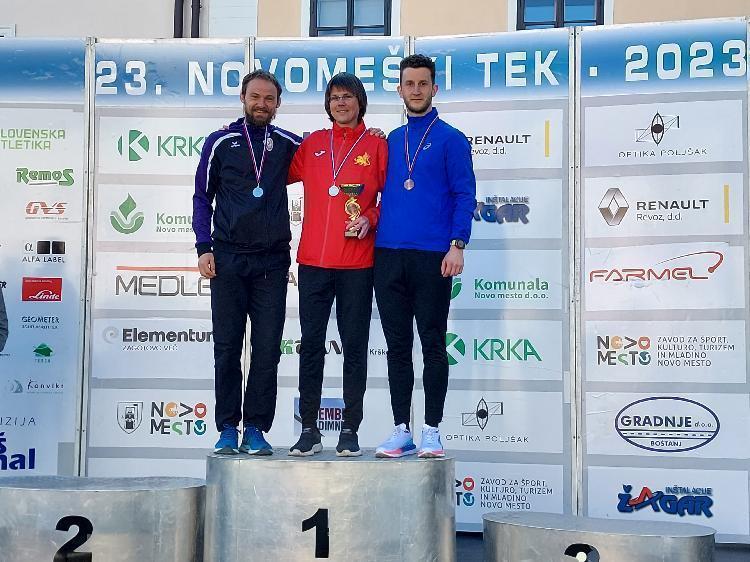 7168124182520230410_170817.jpg-nm-tek.si