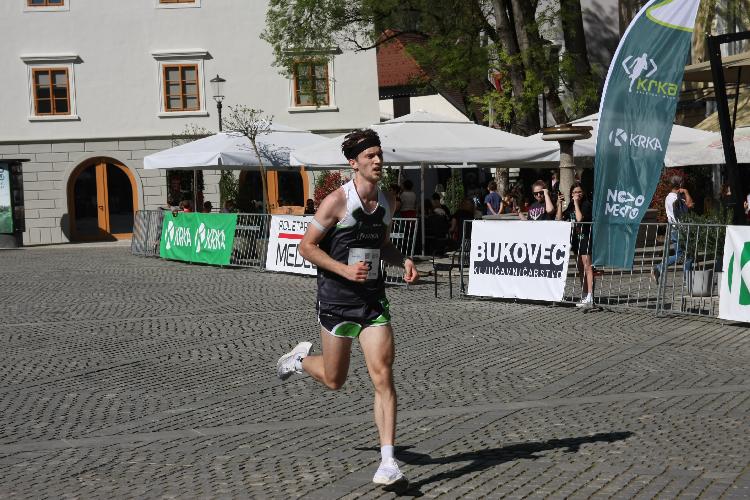 71712848422IMG_3319.JPG-nm-tek.si