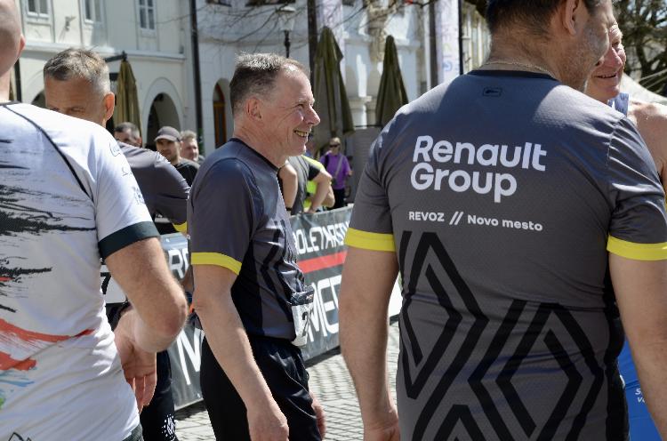 71744384350DSC_8798.JPG-nm-tek.si