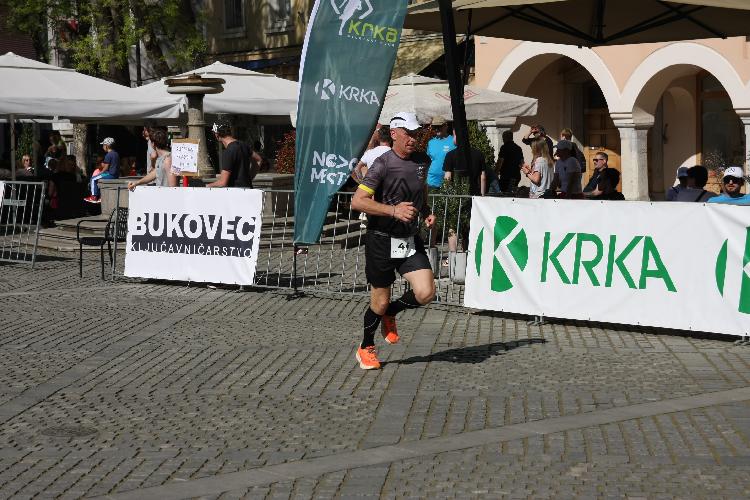 81712848881IMG_3369.JPG-nm-tek.si